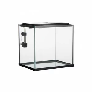 Akwaria 20-39cm - Akwaria 20-39cm to kompaktowe zbiorniki wodne o niewielkich rozmiarach, idealne do stworzenia efektownego nano akwarium w ka�dym pomieszczeniu. Te ma�e akwaria, cz�sto o pojemno�ci od 2 do 15 litr�w, doskonale sprawdzaj� si� jako pierwsze kroki w akwarystyce lub jako elegancki element dek...
