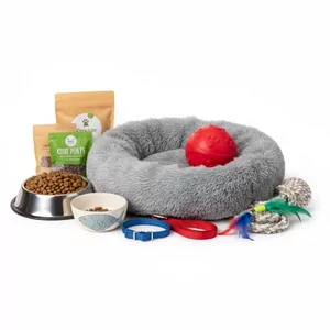 Pies i kot - Kategoria Pies i kot to kompleksowa sekcja produkt�w dedykowanych w�a�cicielom najpopularniejszych zwierz�t domowych. Znajdziesz tutaj wszystko, co potrzebne do codziennej opieki nad psami i kotami - od akcesori�w do komfortu i higieny, po praktyczne rozwi�zania u�atwiaj�ce �ycie z pupilami.
...