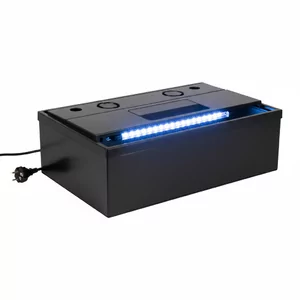 Pokrywy o�wietleniowe - Pokrywy z o�wietleniem T8 oraz nowoczesne modele na �wietl&oacute;wki T5 ze statecznikami elektronicznymi. Do wyboru s� zar&oacute;wno pokrywy wykonane z tworzywa jak i wysokiej jako�ci pokrywy aluminiowe w szerokiej palecie kolor&oacute;w do wyboru.
Oferujemy zar&oacute;wno...
